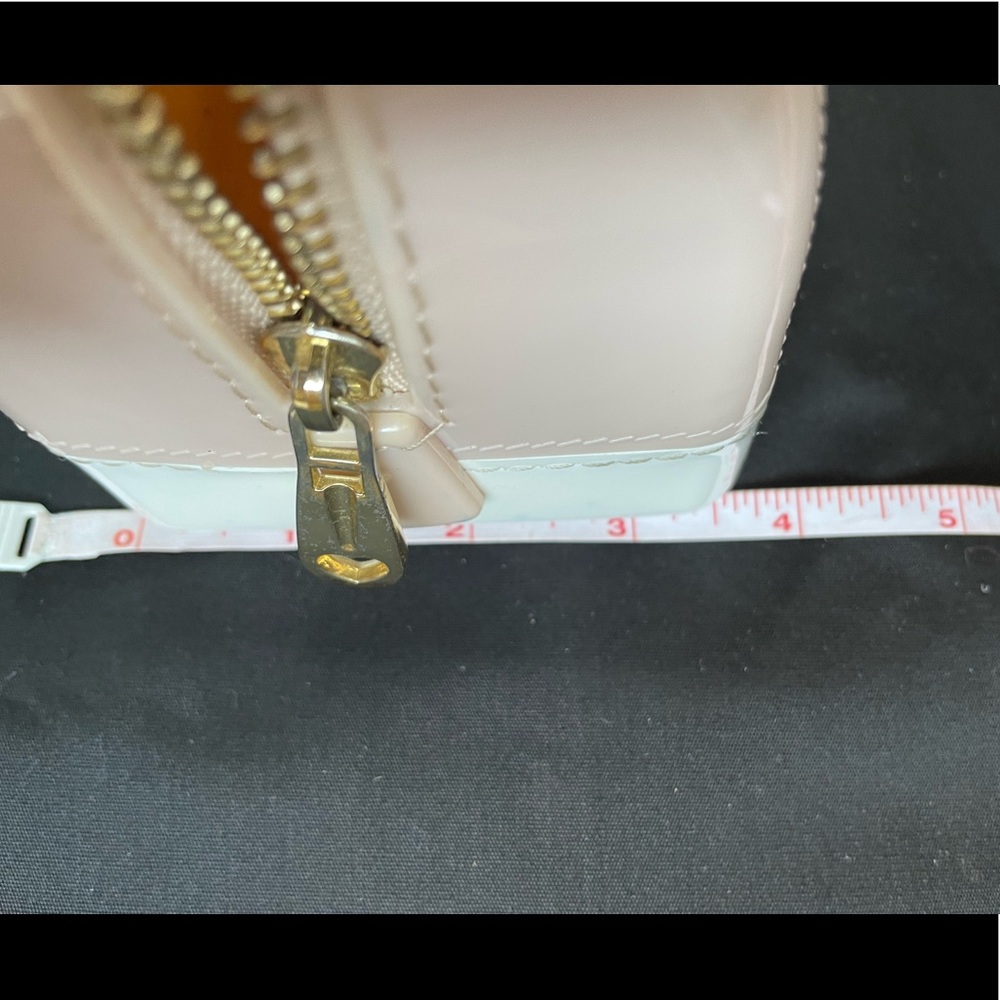 Pillow Shaped Jelly Gel Resin Crystal Handle Purse Mini Bag Neutral Nude & White - Picture 10 of 15
